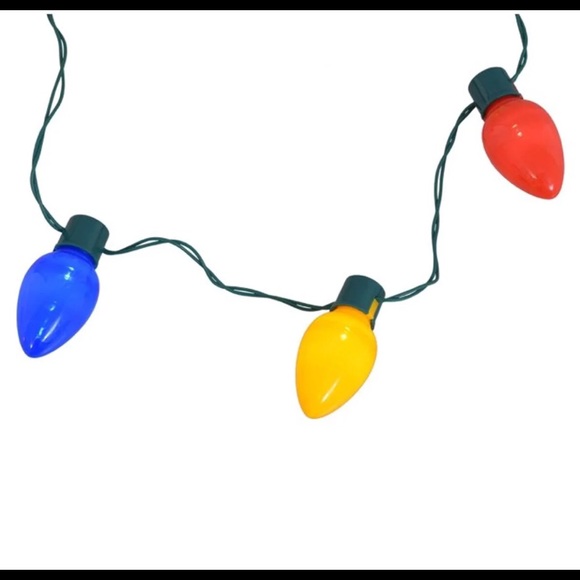 Christmas light up Necklaces. 4 pack 🎄☃️⛄️🌨 - Picture 3 of 3